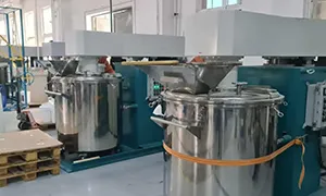 Mezcladoras de doble eje concéntricas en las instalaciones del cliente